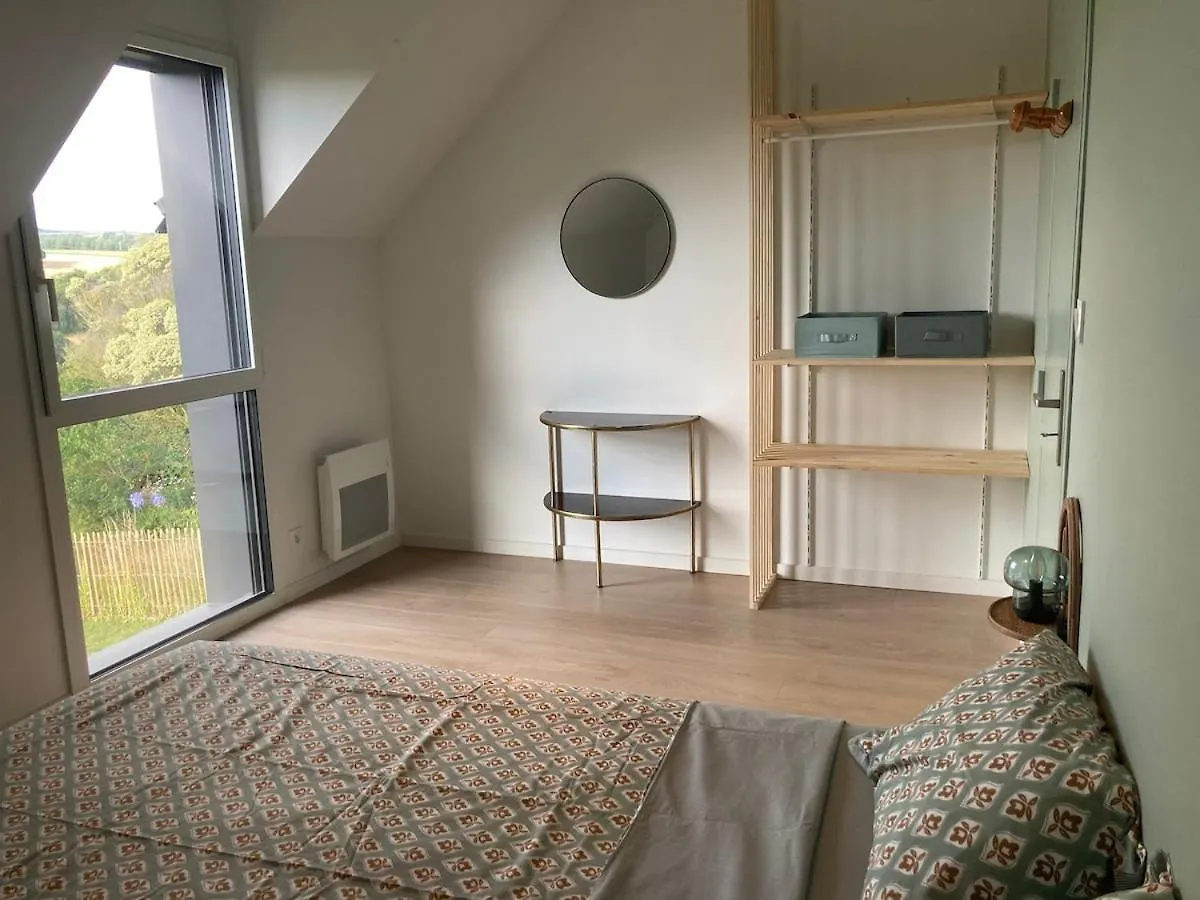 Eco-Friendly House Villa Saint-Nic 0*,  France